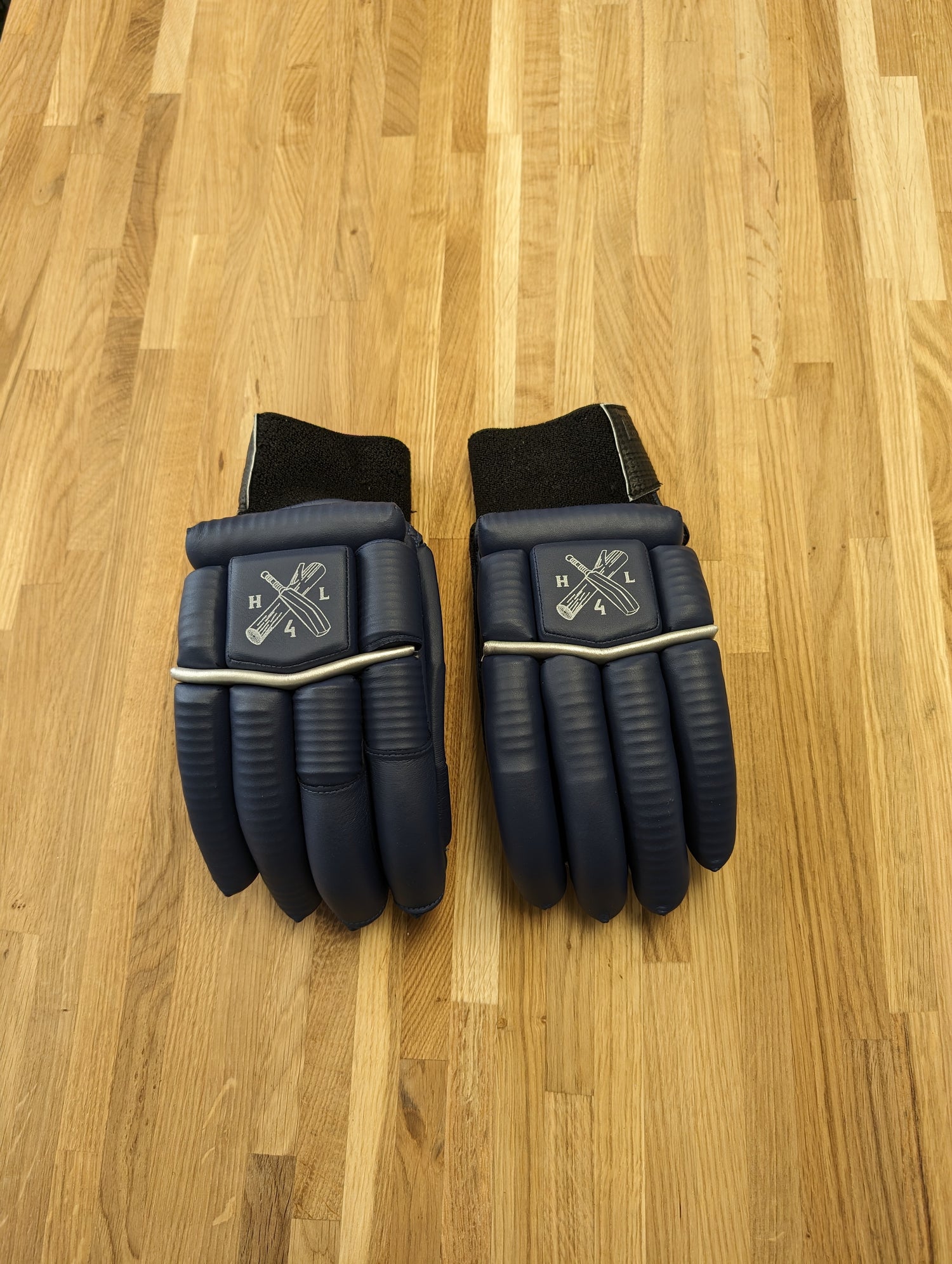 Devil gloves (navy)