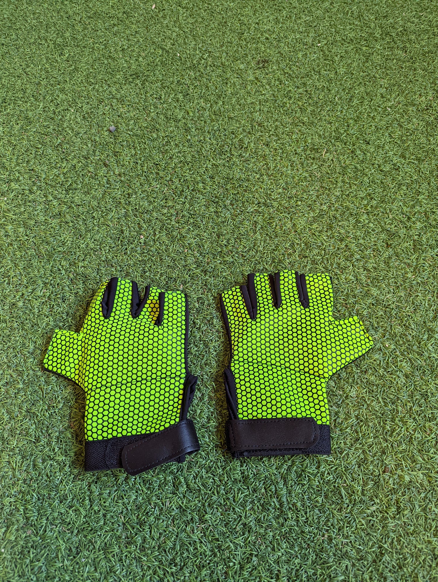 Catching /practice gloves