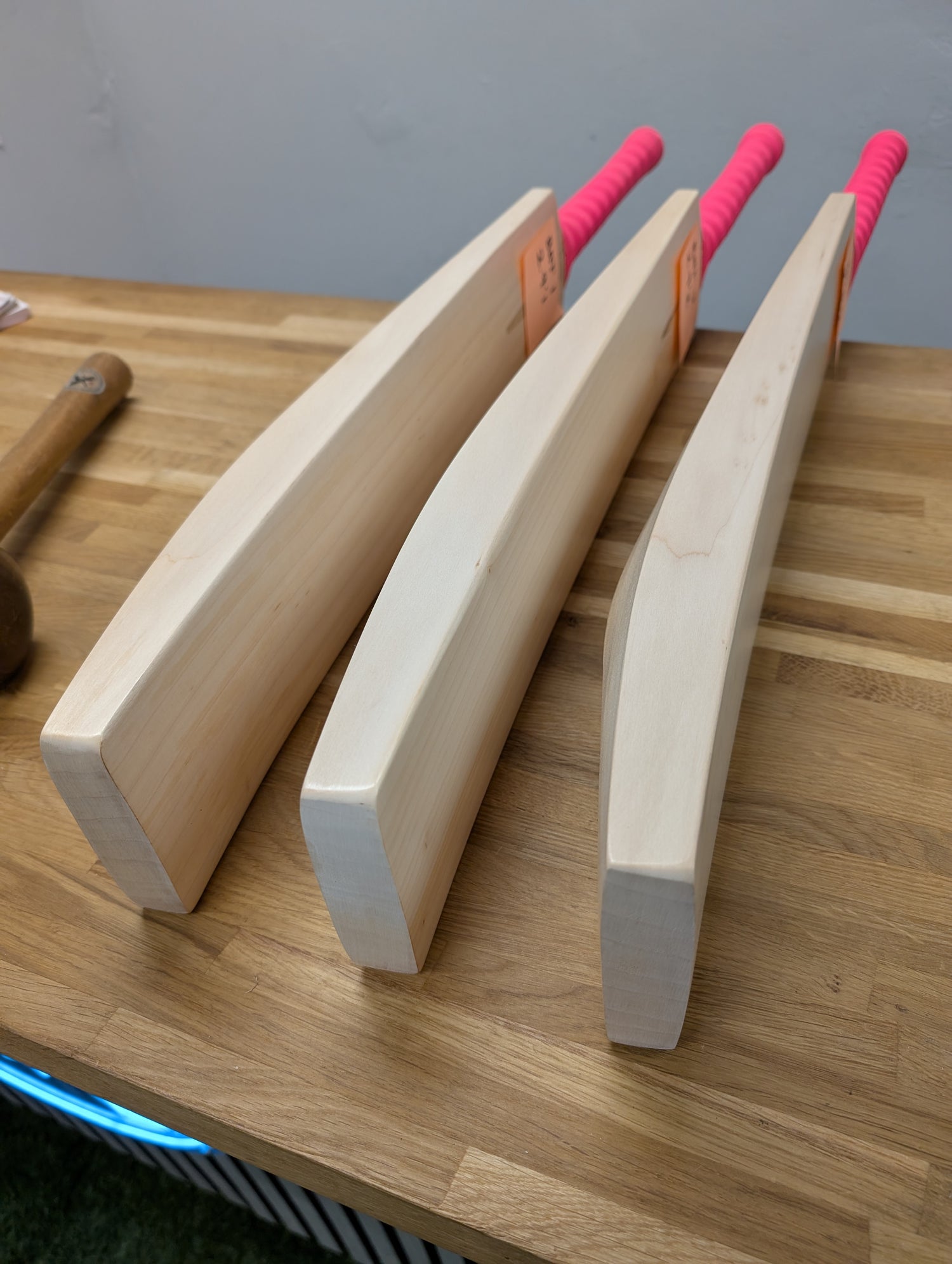 Grade 1 full  profile  cricket bat
