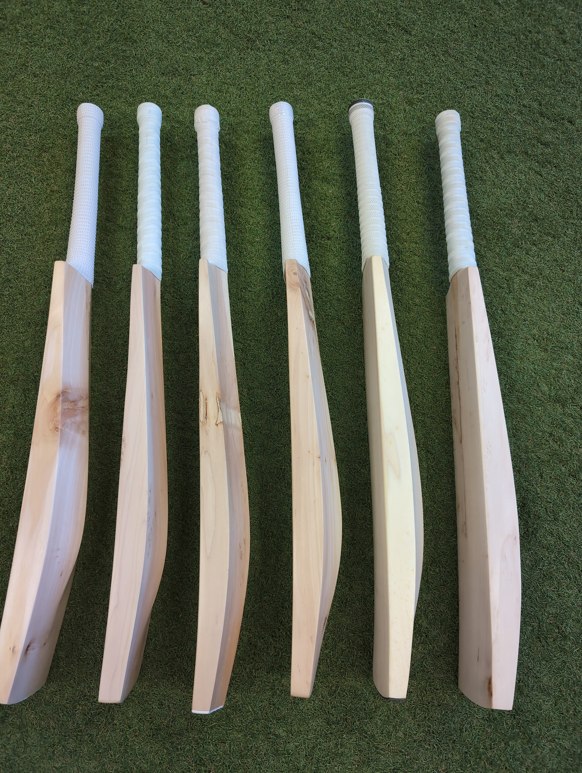 6 x bundle -  short handle reject bats