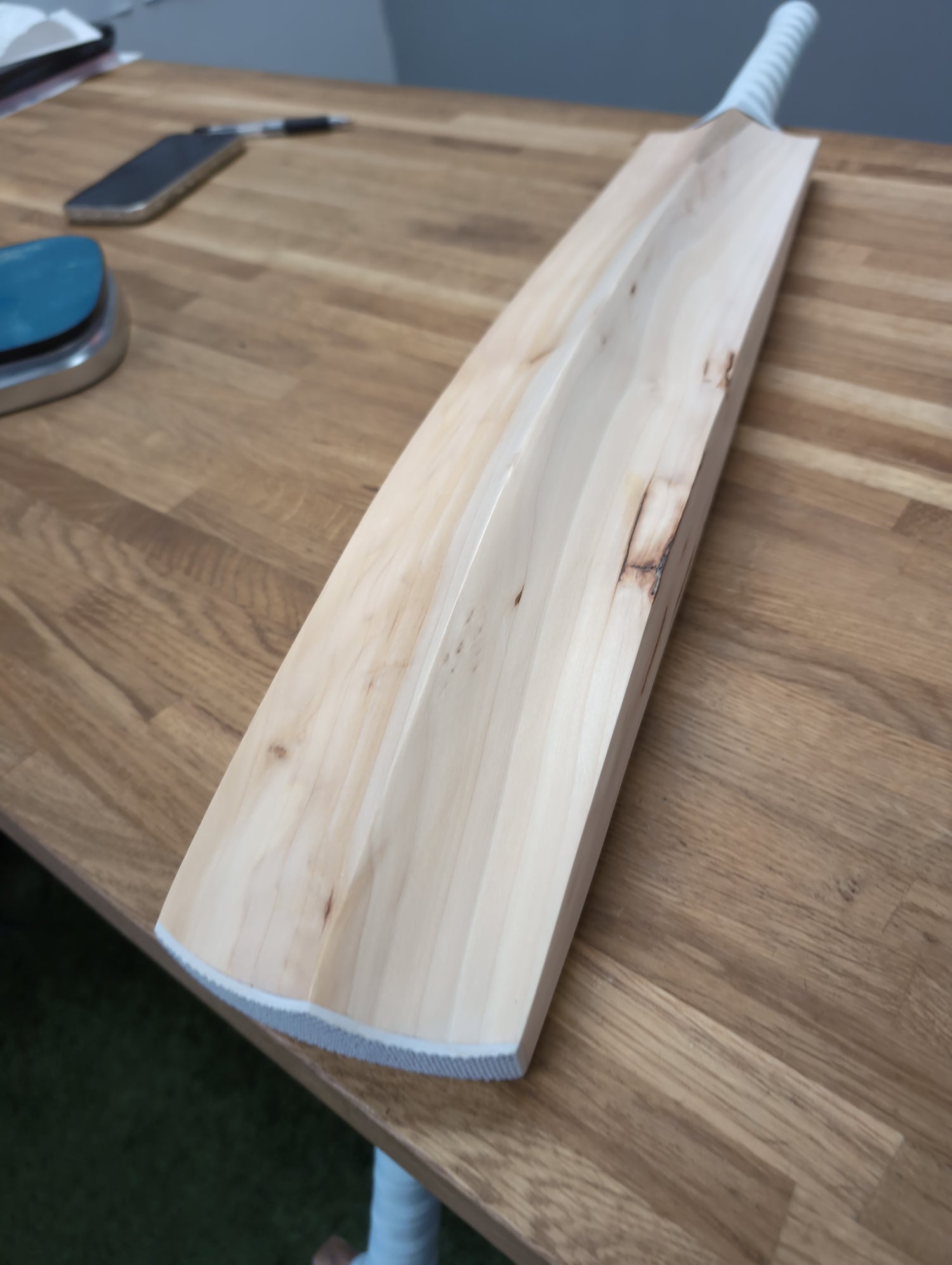 Sh 2.9 net bat -please see pictures( no warranty )