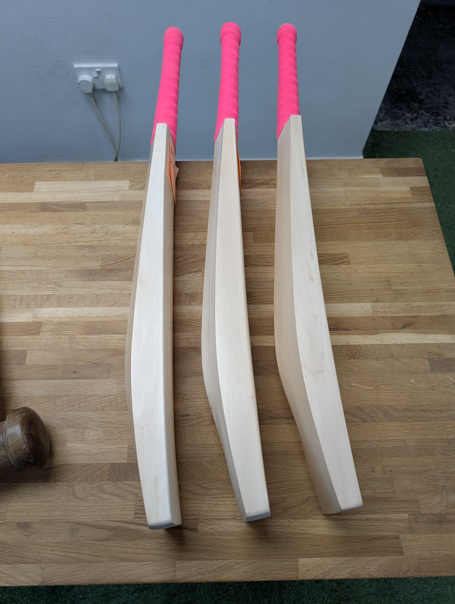 Grade 1 full  profile  cricket bat