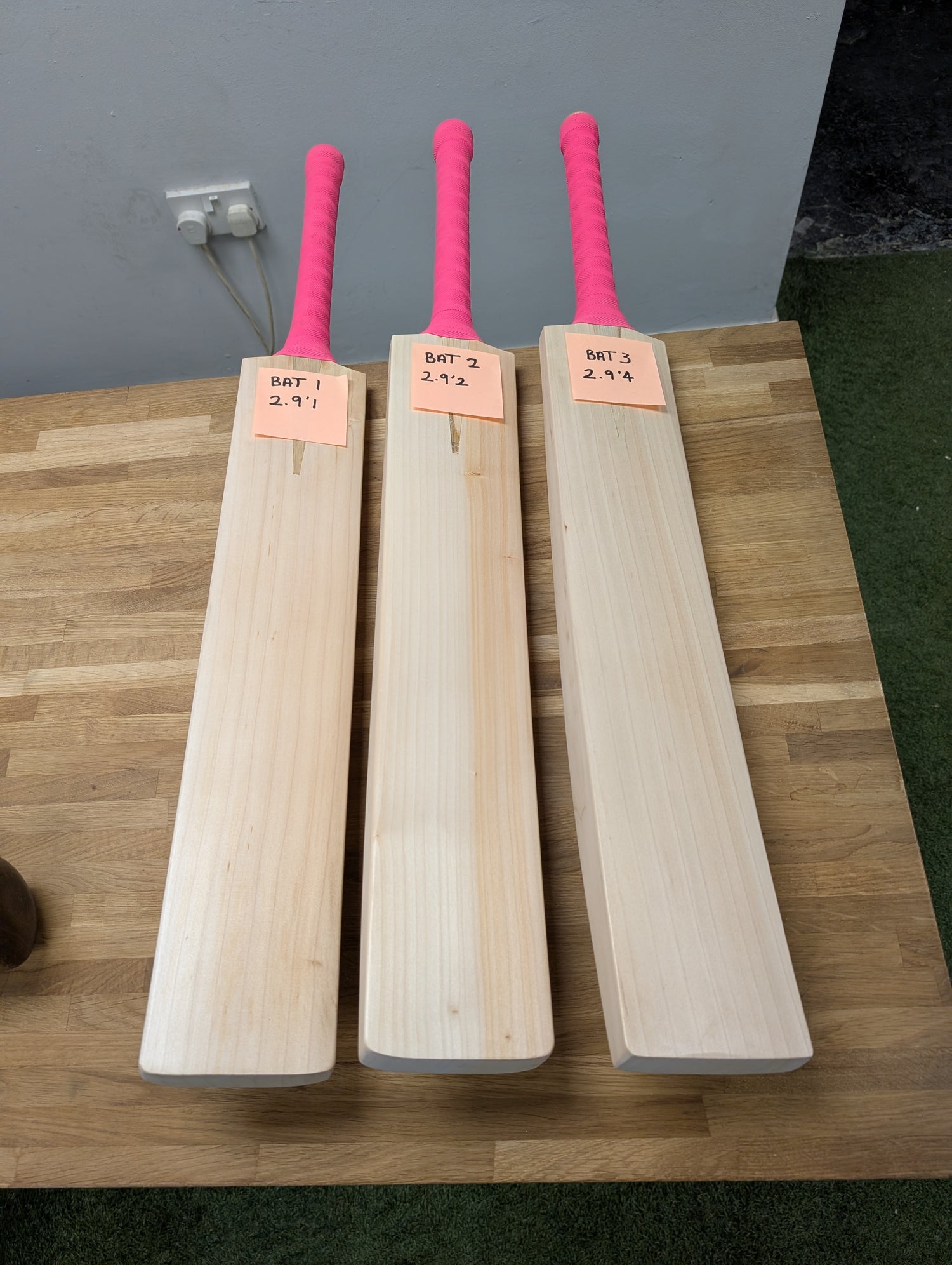 Grade 1 full  profile  cricket bat