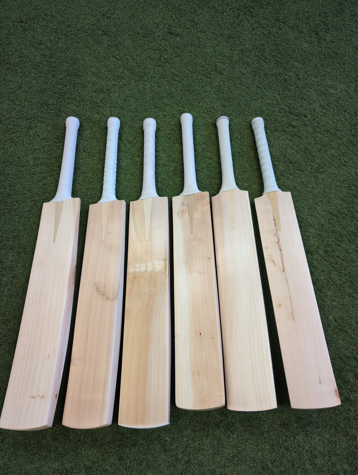 6 x bundle -  short handle reject bats