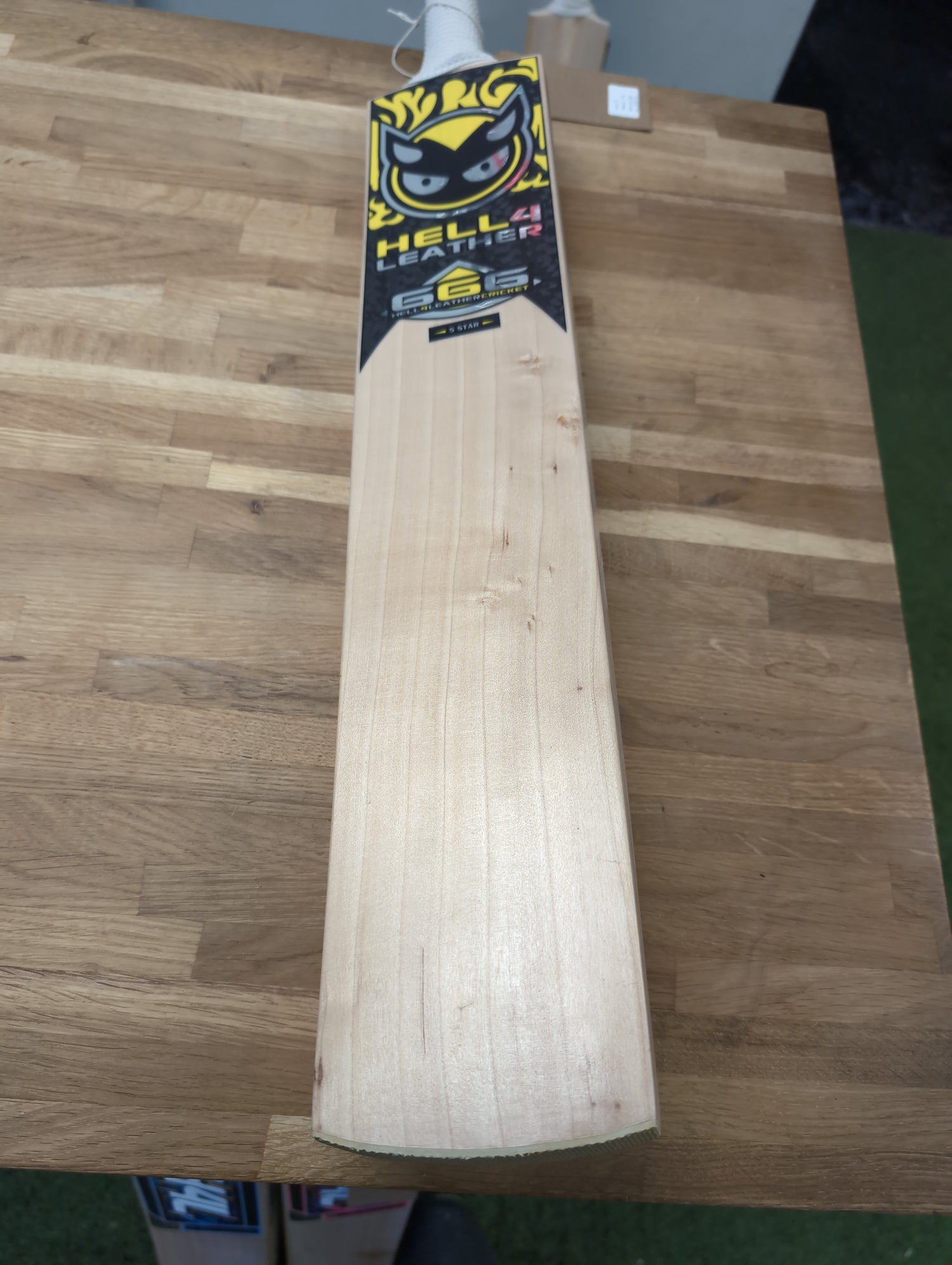Devil sh bats 2.9 -2.11