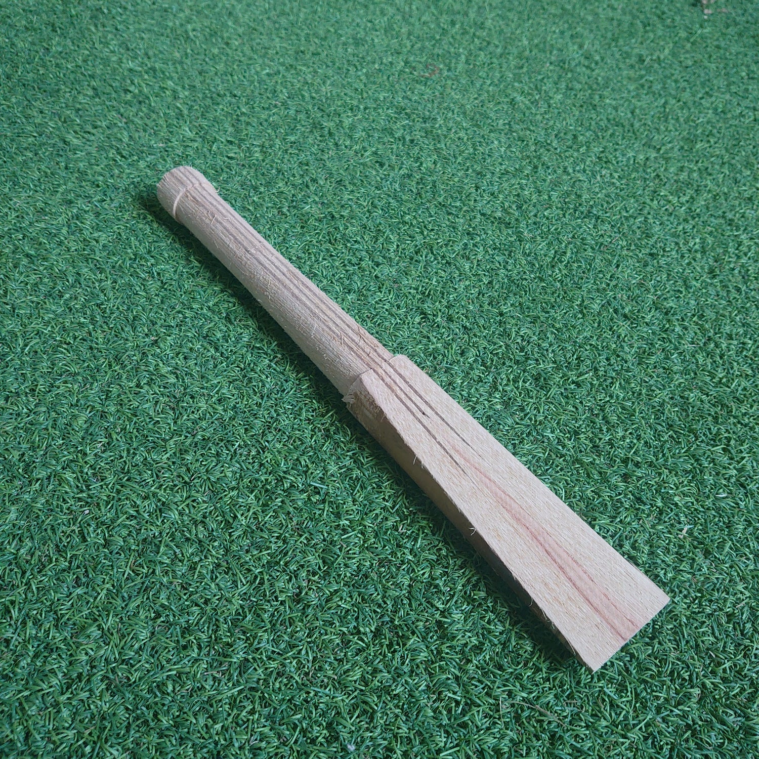 Cut bat handle