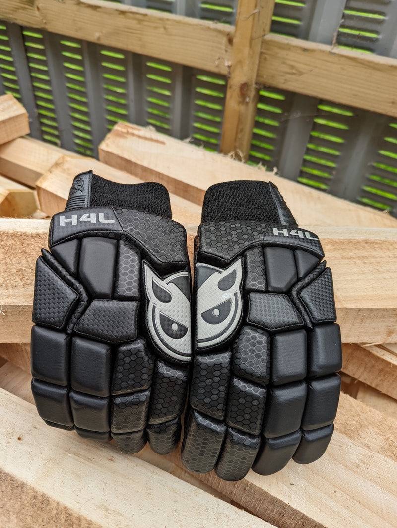 Elite pro tech   batting gloves (black)