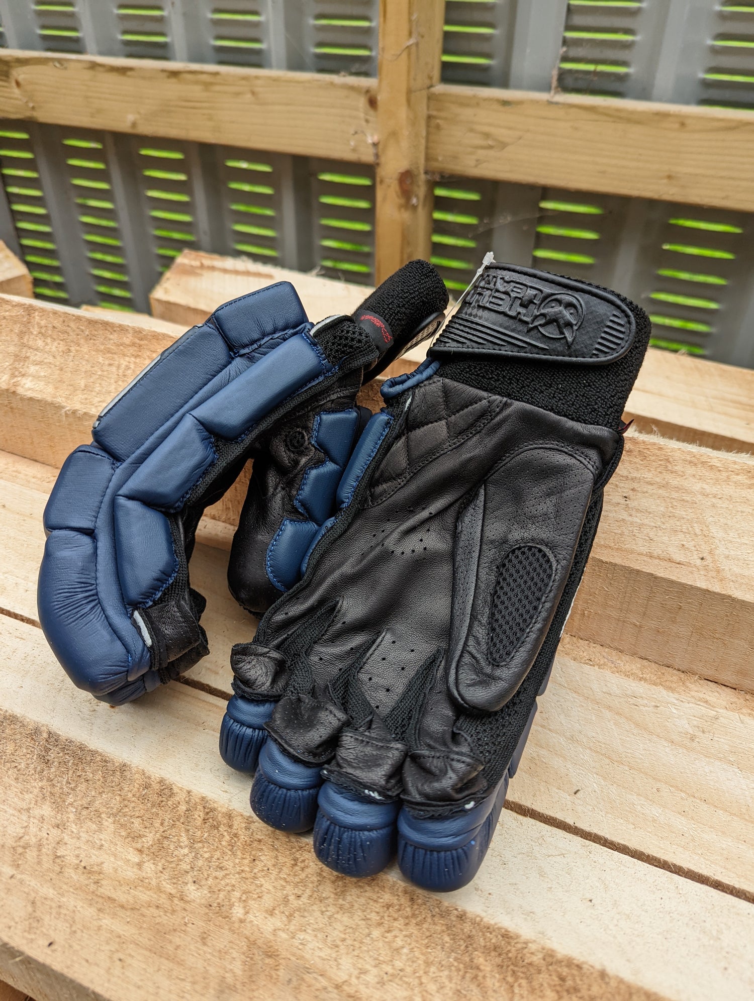 Elite pro tech   batting gloves (navy)