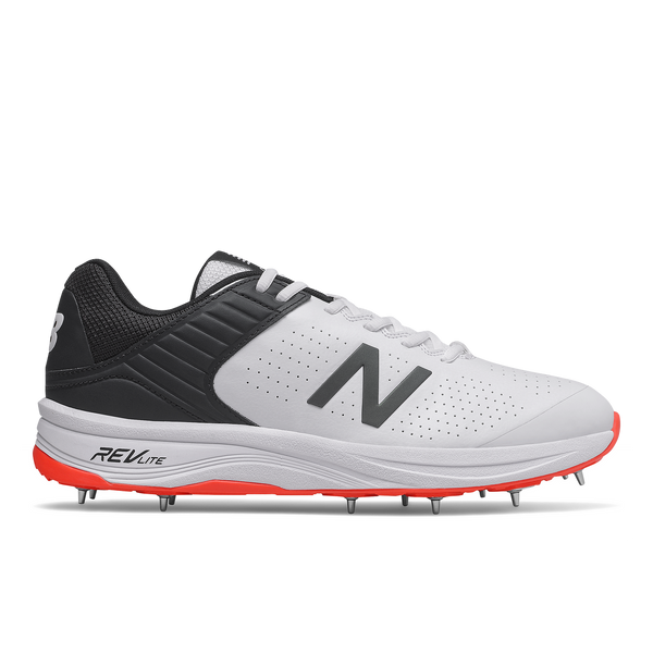 New balance CK4030 L4 cricket shoes