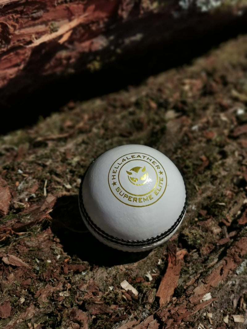 Senior White Supreme Elite Cricket Ball