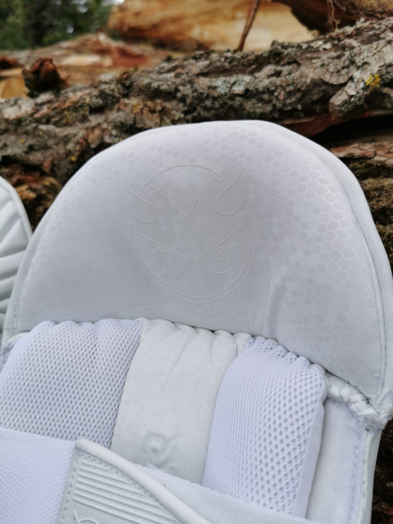Elite Pro Tech Wicket Keeping Pads